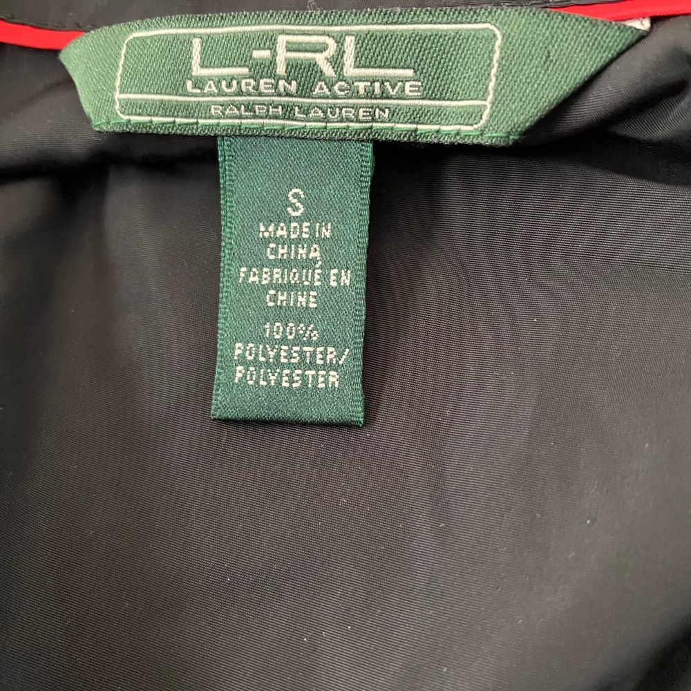 Ralph Lauren Active lightweight coat. - Picture 5 of 5